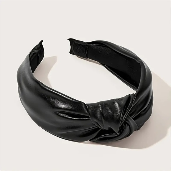 Chic Black Knot Faux Leather Headband - Picture 1 of 1